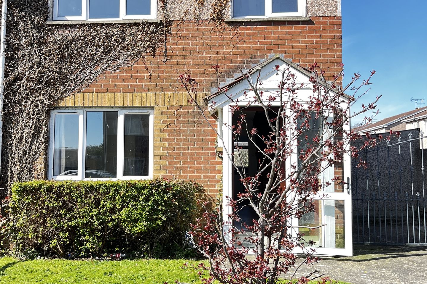 76 Woodville Manor, Dundalk, Co. Louth, A91W0F6 is for sale on Daft.ie