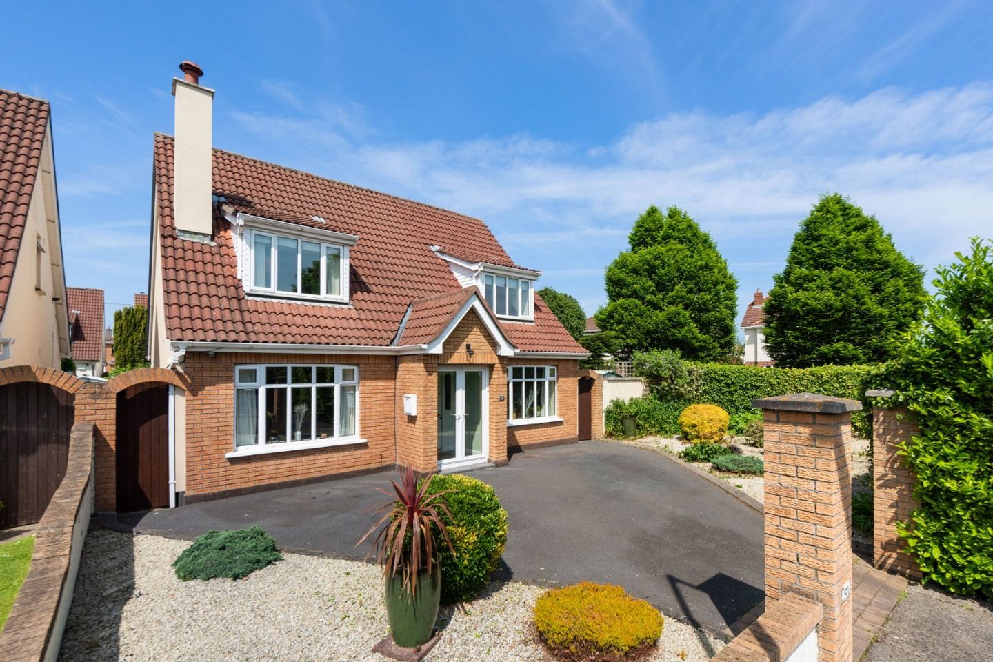 1 Templeroan Green, Rathfarnham, Dublin 16, D16X0W7 is for sale on Daft.ie