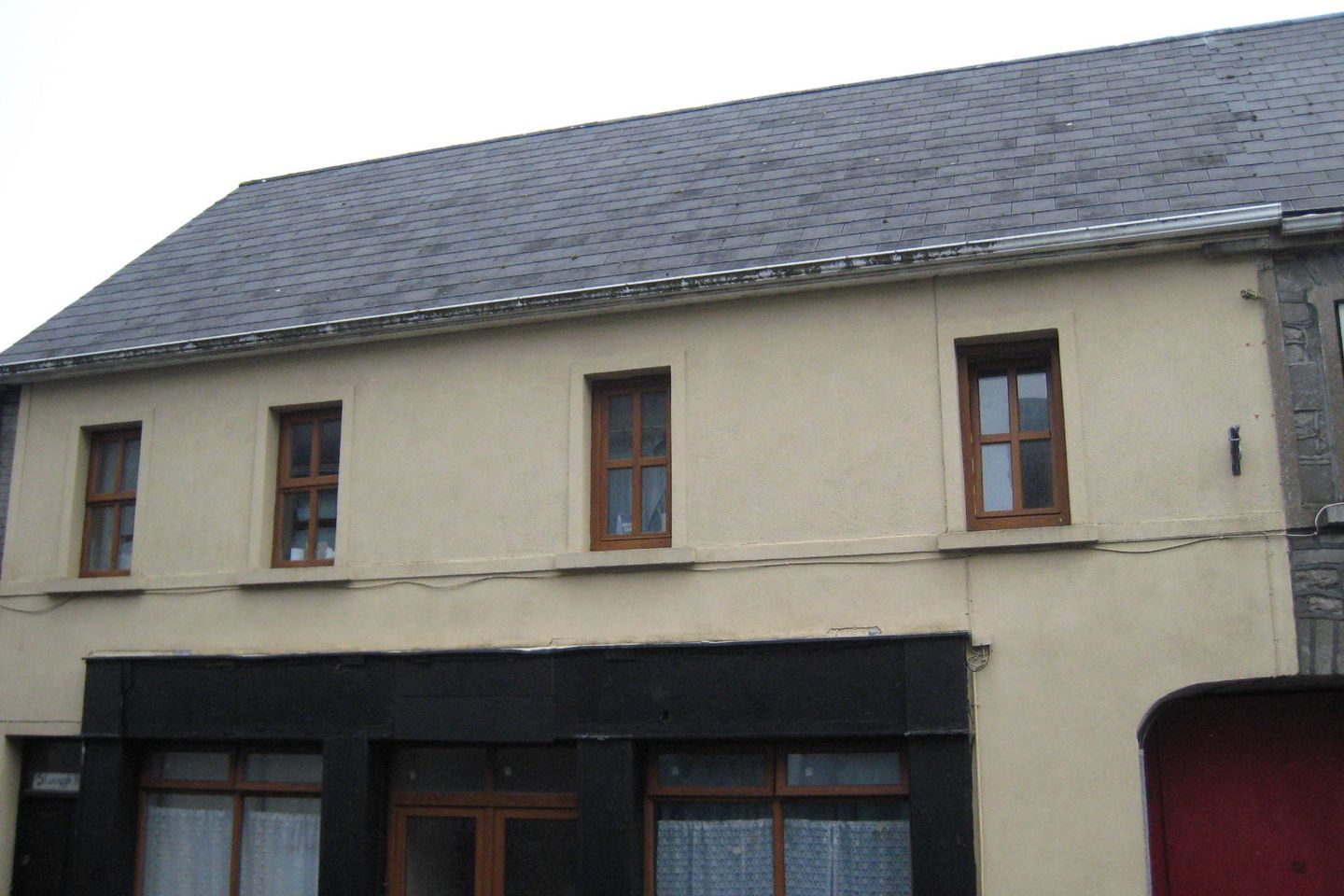 5 Shunnagh House, Castle Street, Castlebar, Co. Mayo, F23D363