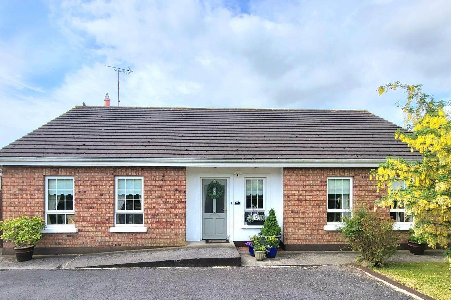 5 Sandymount Avenue, Birr, Co. Offaly, R42HK75