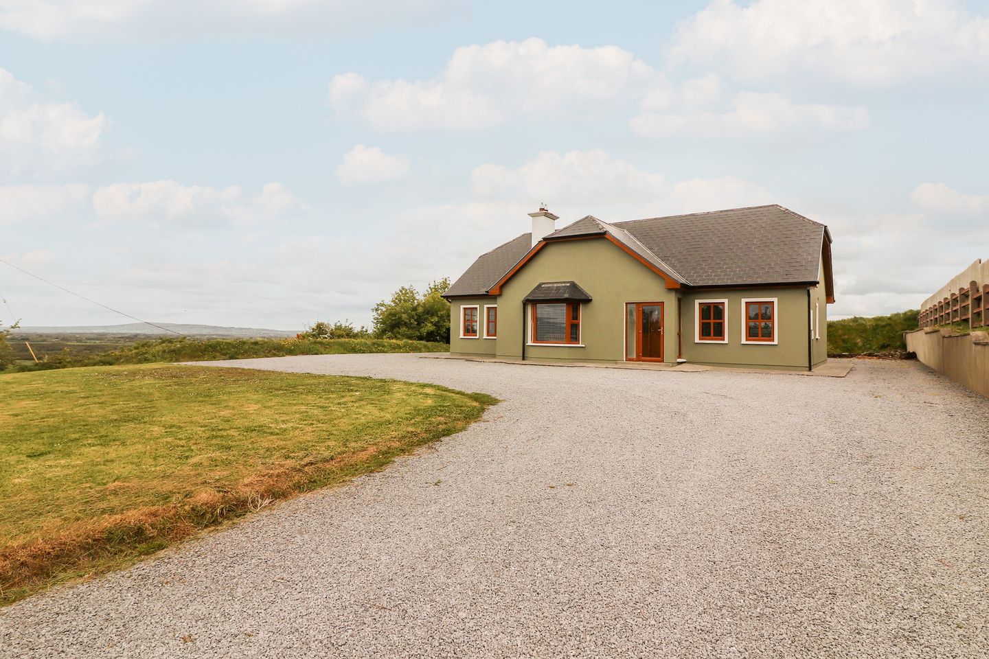 Holiday Homes in Ref. 1066947 Daisy's Cottage, Knockreagh, Listowel, Co