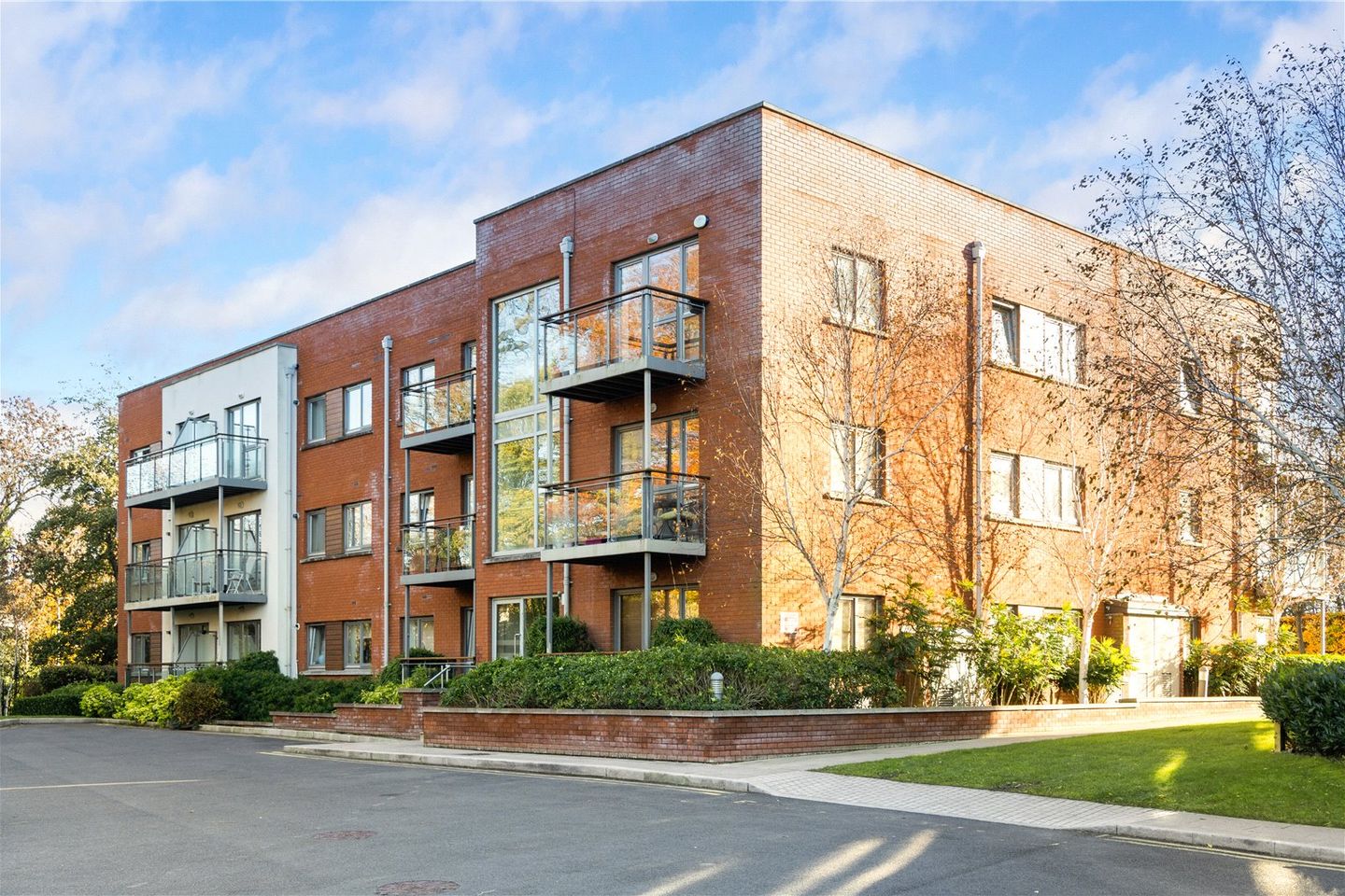 135 Southmede, Ballinteer Road, Dundrum, Dublin 16, D16X208