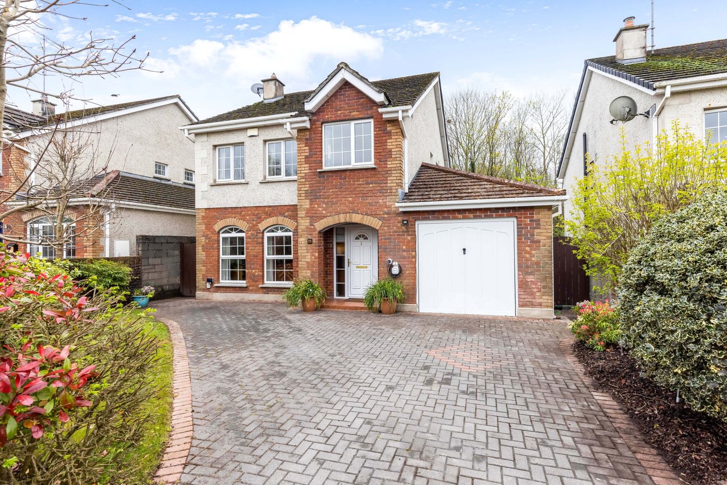 71 Carne Hill, Navan, Co Meath, C15YA2R is for sale on Daft.ie