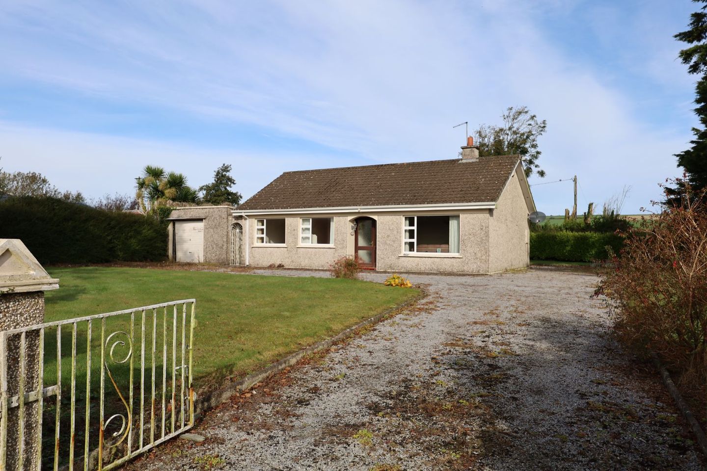 Ballinvarrig, Minane Bridge, Co. Cork, P17XT57