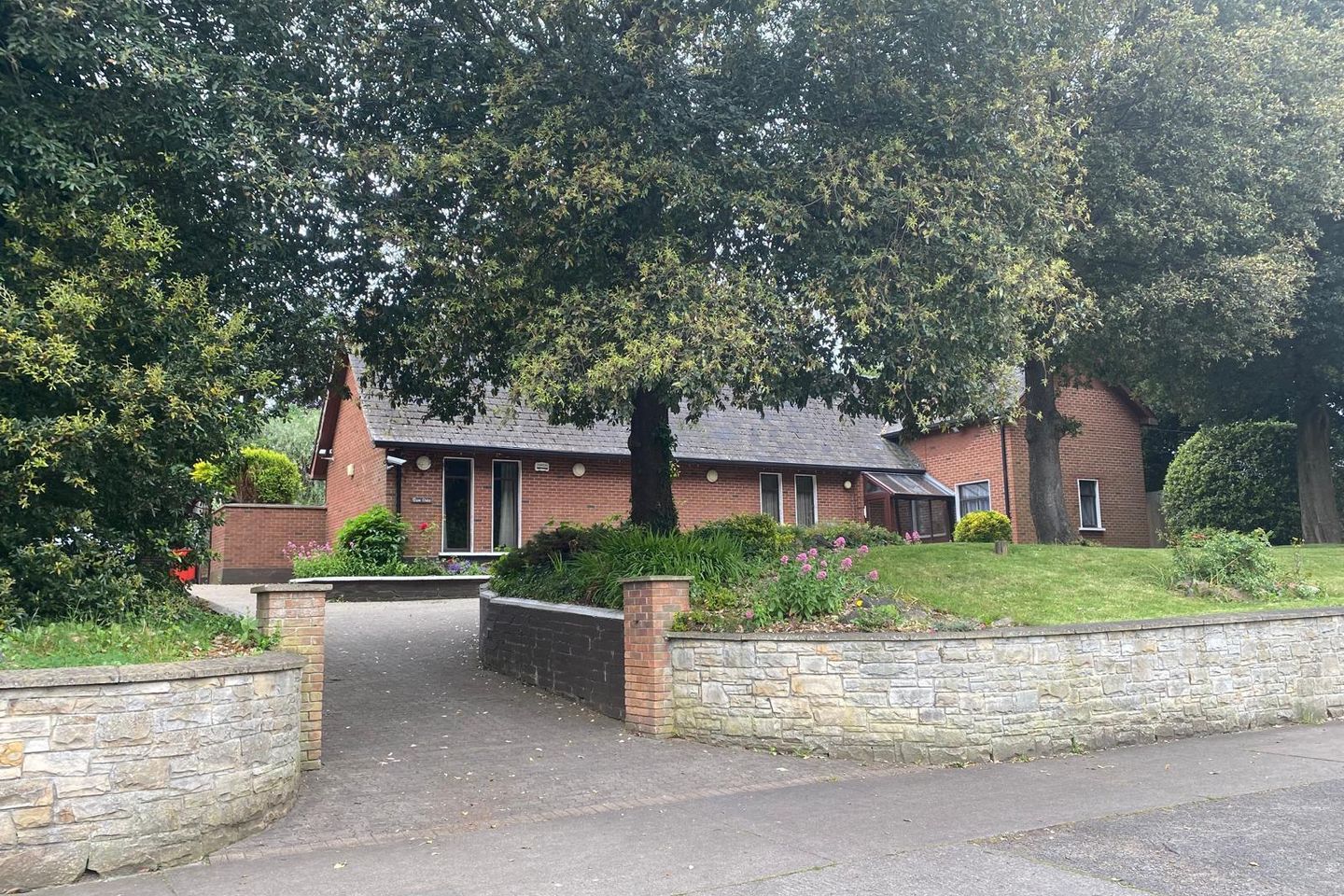 Twin Oaks, Watermill Road, Raheny, Dublin 5, D05E0C0 is for sale on Daft.ie