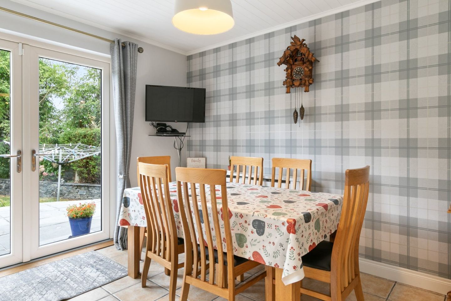 11 Cabinteely Court, Pottery Road - Image 10