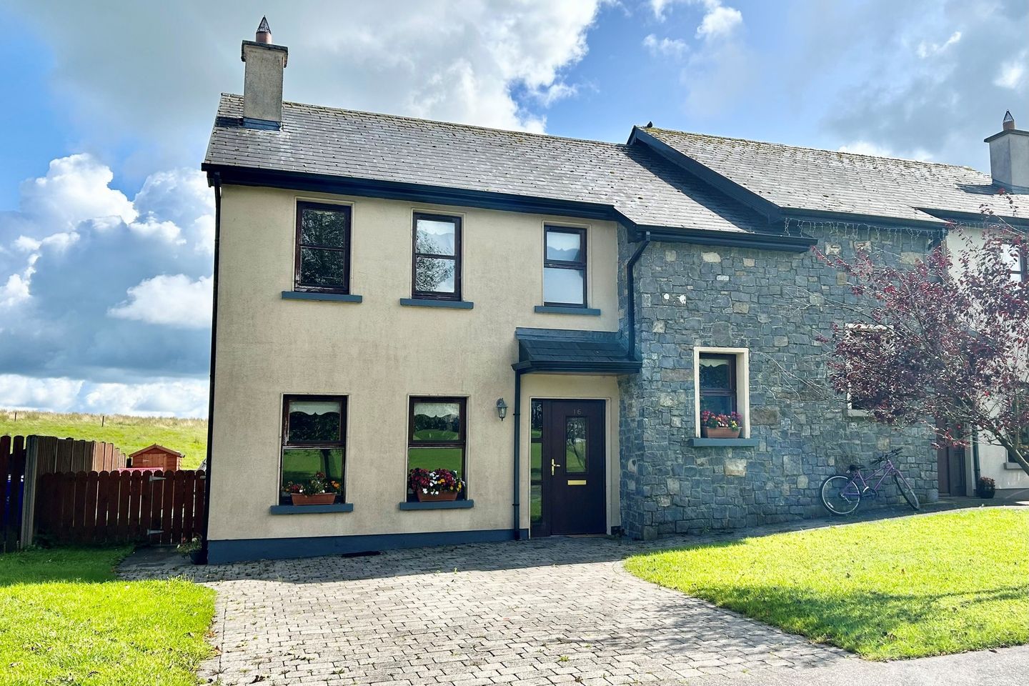 16 Cois na hAbhann, Croghan, Co. F52KC58 is for sale on Daft.ie
