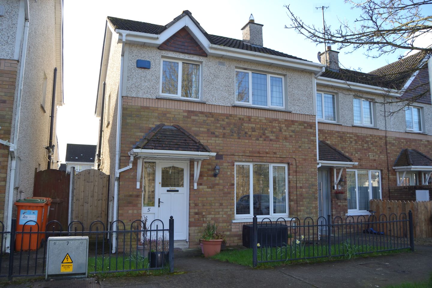 5 Priory Crescent, Johnstown, Navan, Co. Meath, C15K7FE is for sale on