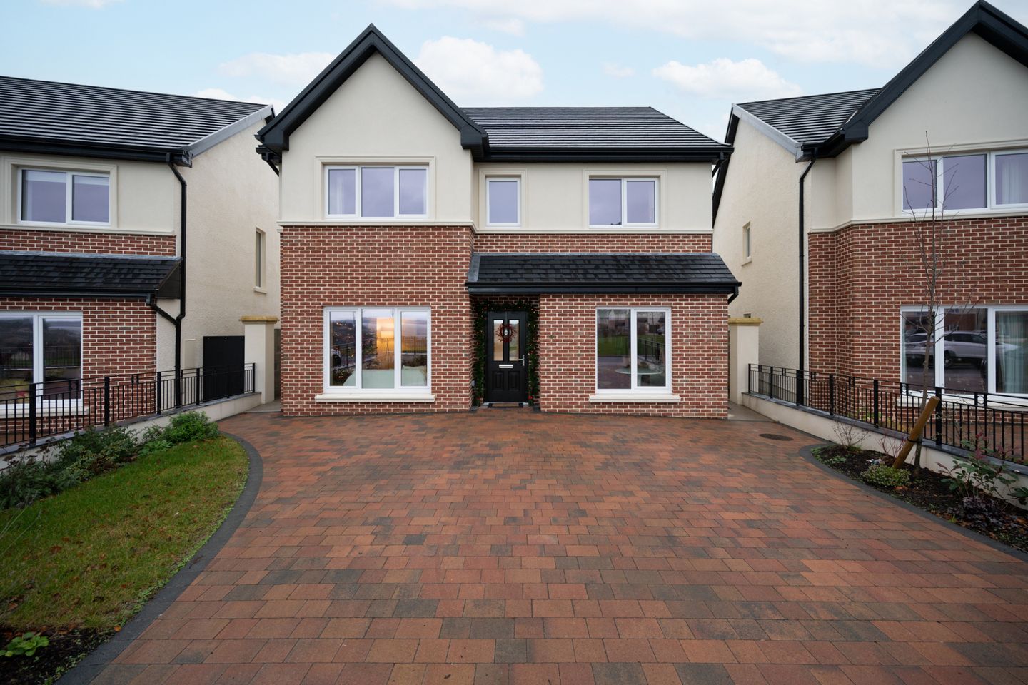 117 Drakes Point, Crosshaven, Co. Cork, P43WF40 is for sale on Daft.ie