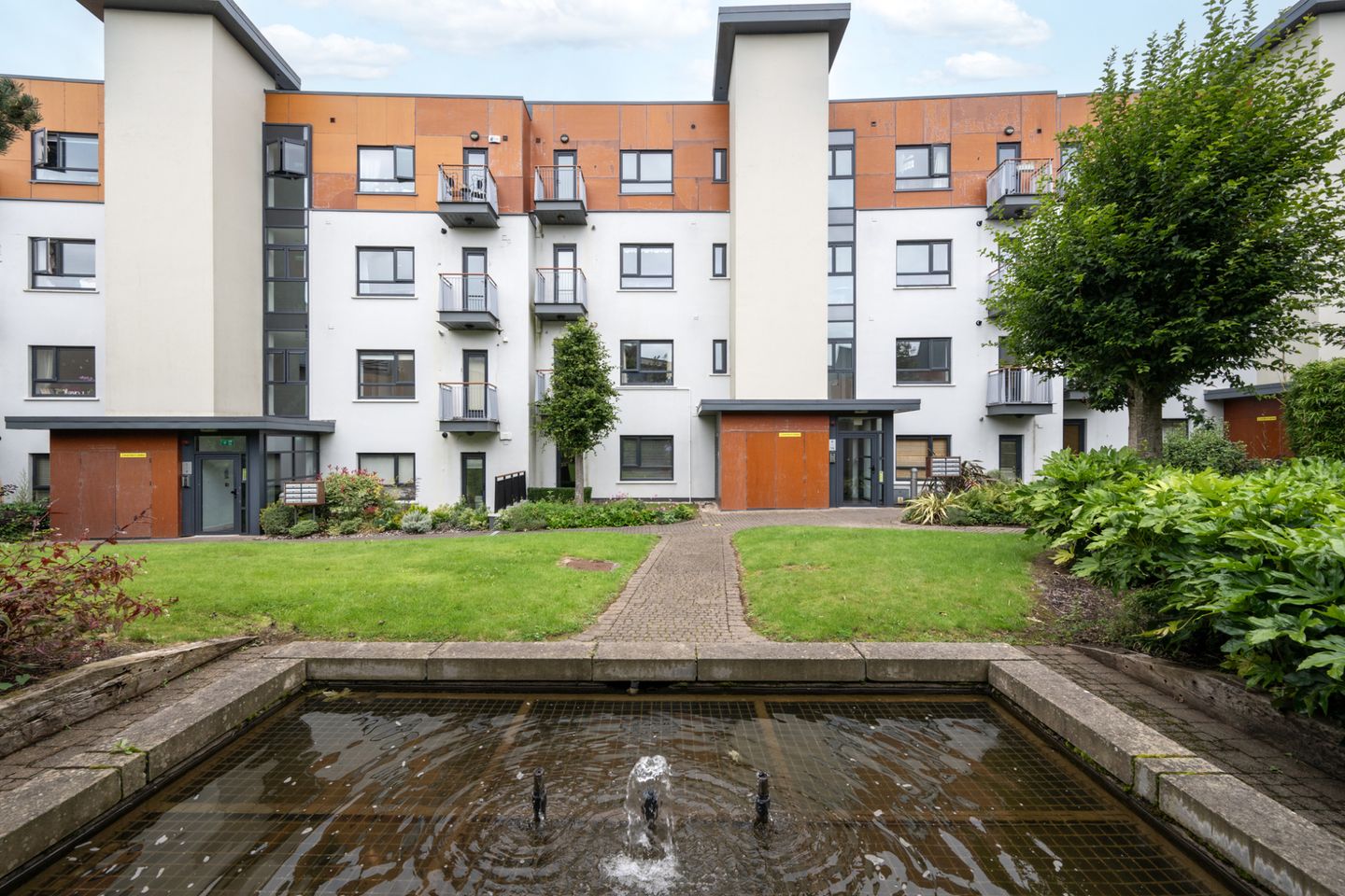 14 The Crescent, Old Fort Road, Ballincollig, Co. Cork, P31HH60 is for