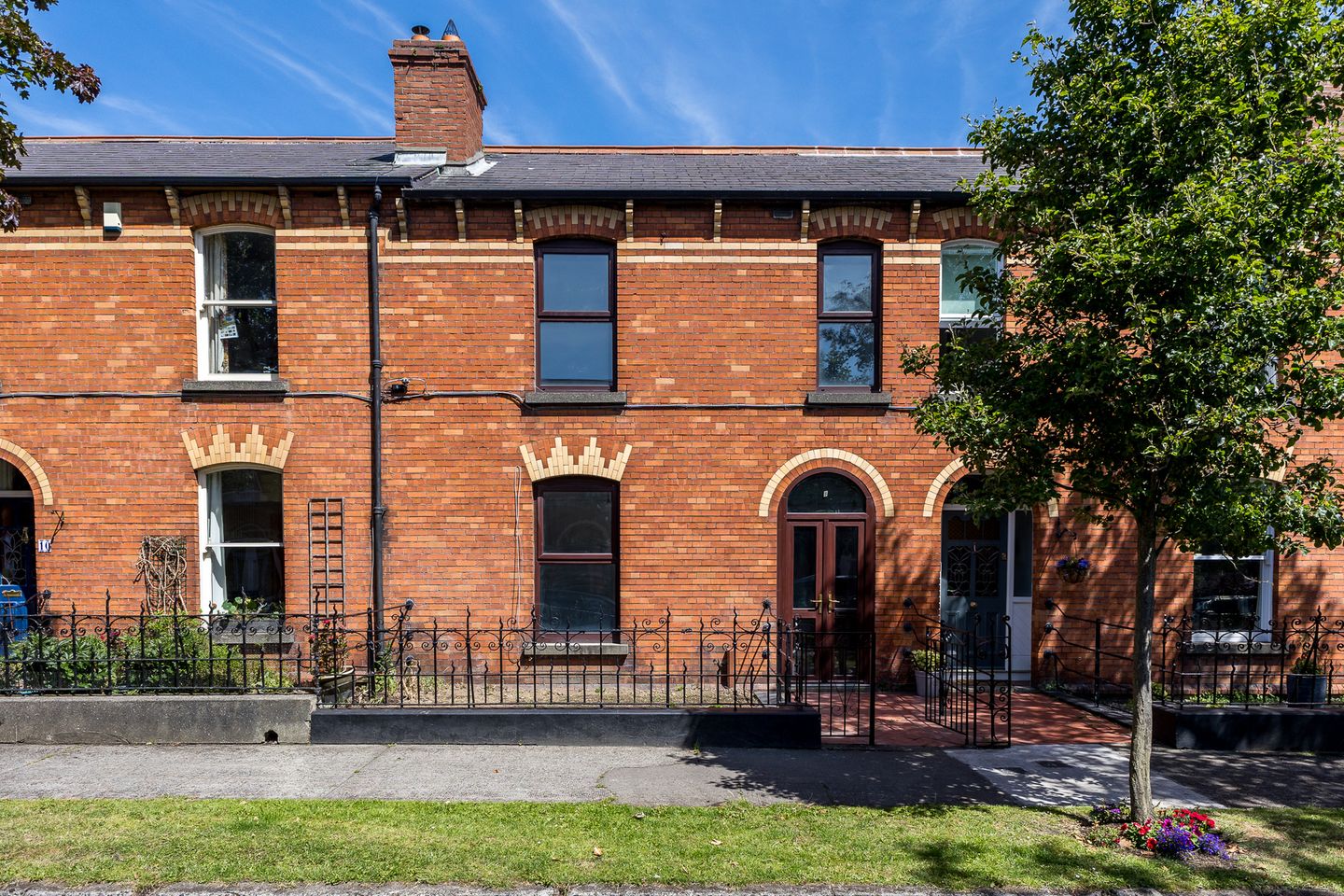 8 Shandon Drive, Phibsborough, Phibsborough, Dublin 7, D07YA2F is for