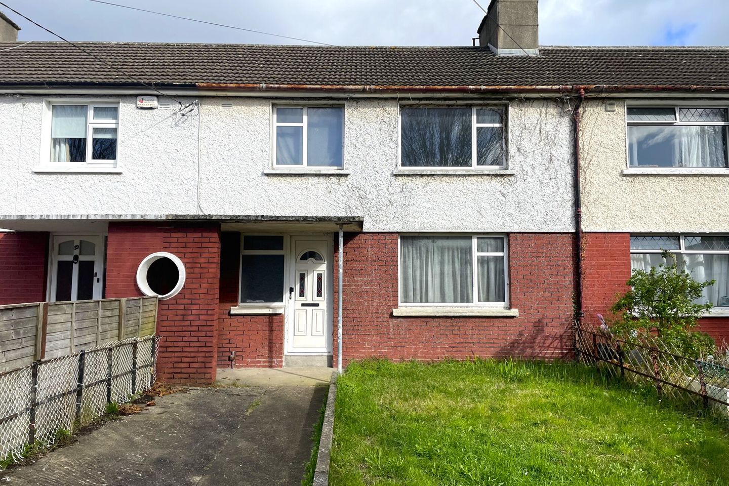 21 St Annes Terrace, Raheny, Dublin 5, D05KD39 is for sale on Daft.ie