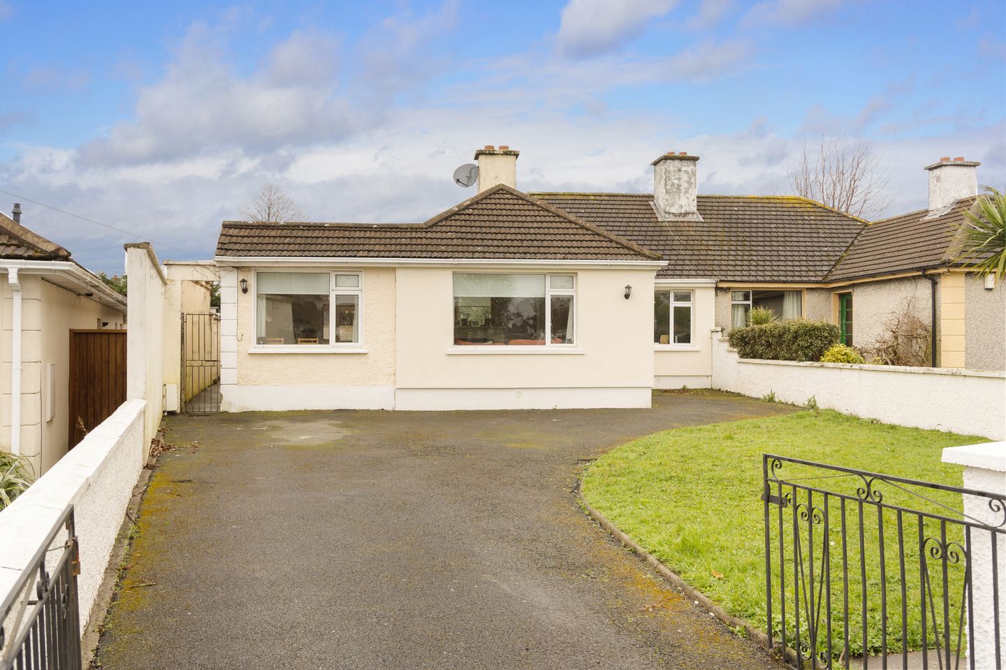 10 Clonmore Road, Mount Merrion, Co. Dublin, A94Y0H3 is for sale on Daft.ie