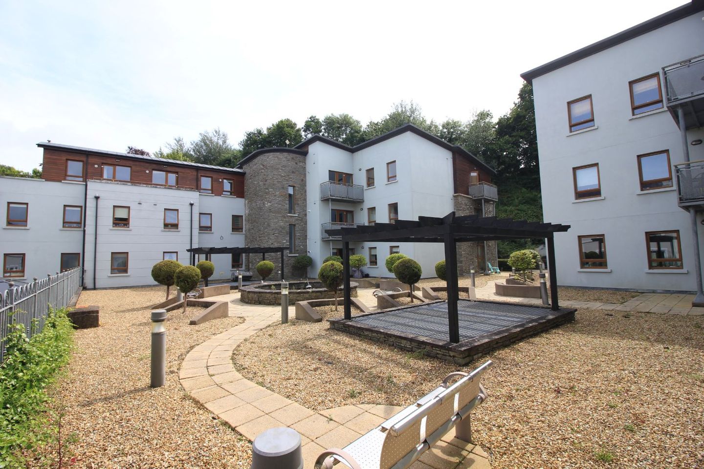 31 Douglas House, Maryborough Hill, Douglas, Co. Cork, T12AH34 is for