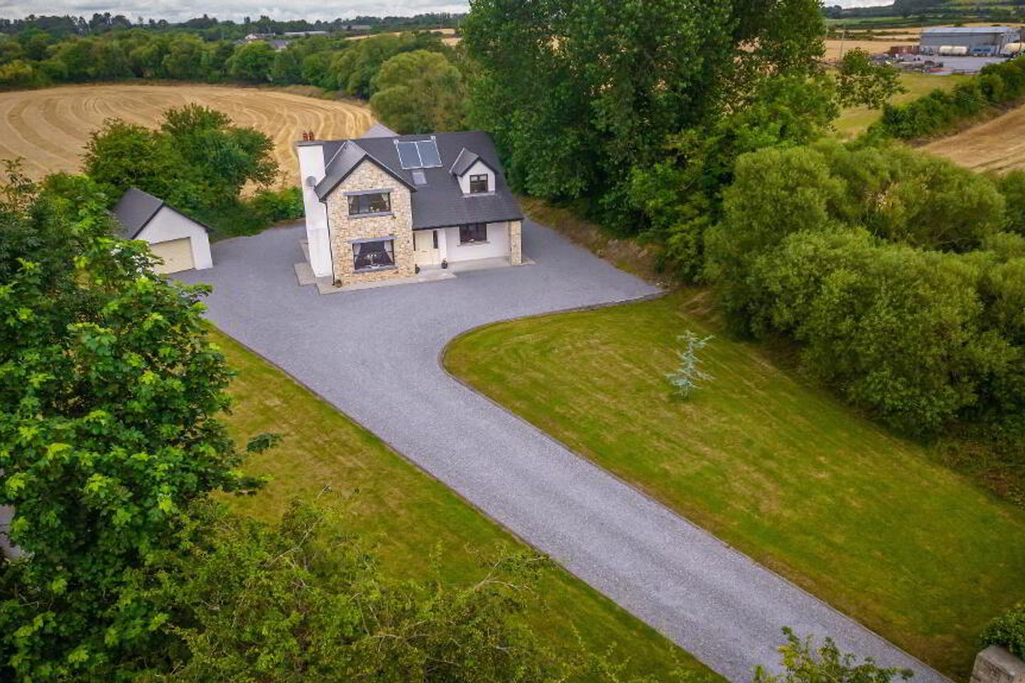 Monroe, Fethard, Co. Tipperary, E91RK81