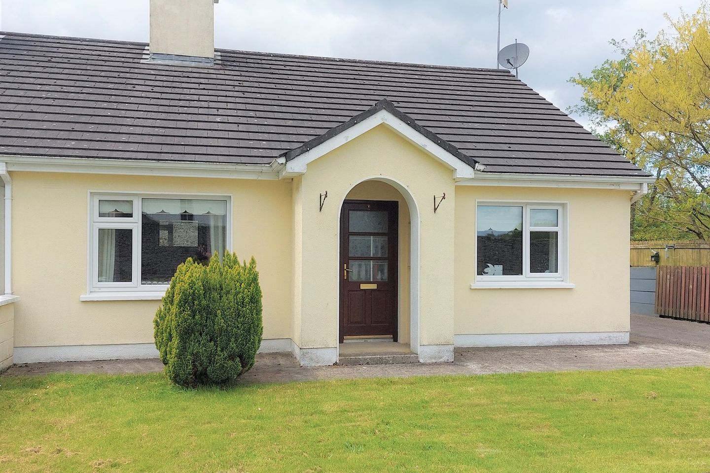 2 The Bungalows, Coolrain, Co. Laois, R32D6N3 is for sale on Daft.ie