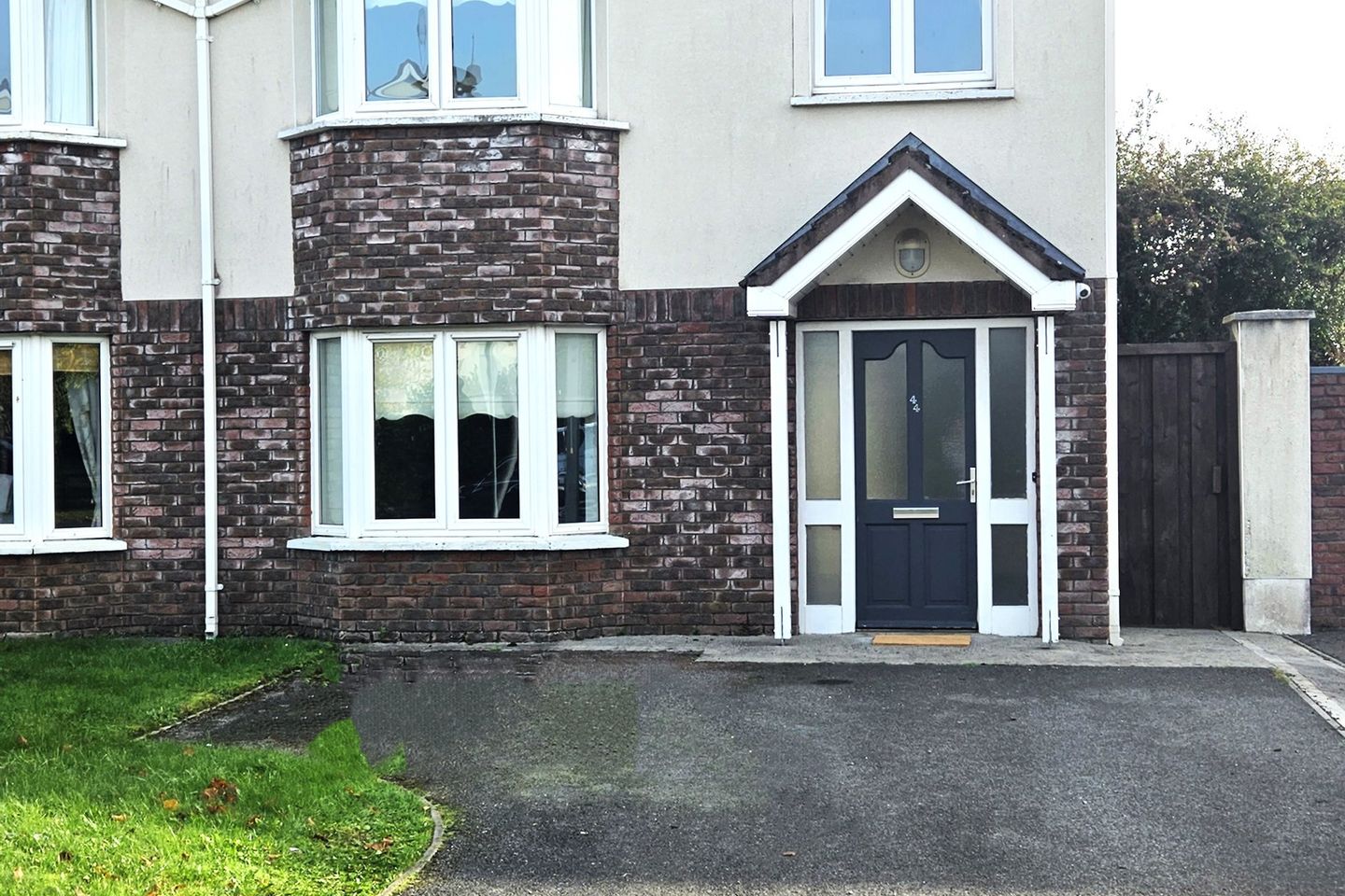 44 Droim Liath, Collins Lane, Tullamore, Co. Offaly, R35K4P5 is for sale on Daft.ie
