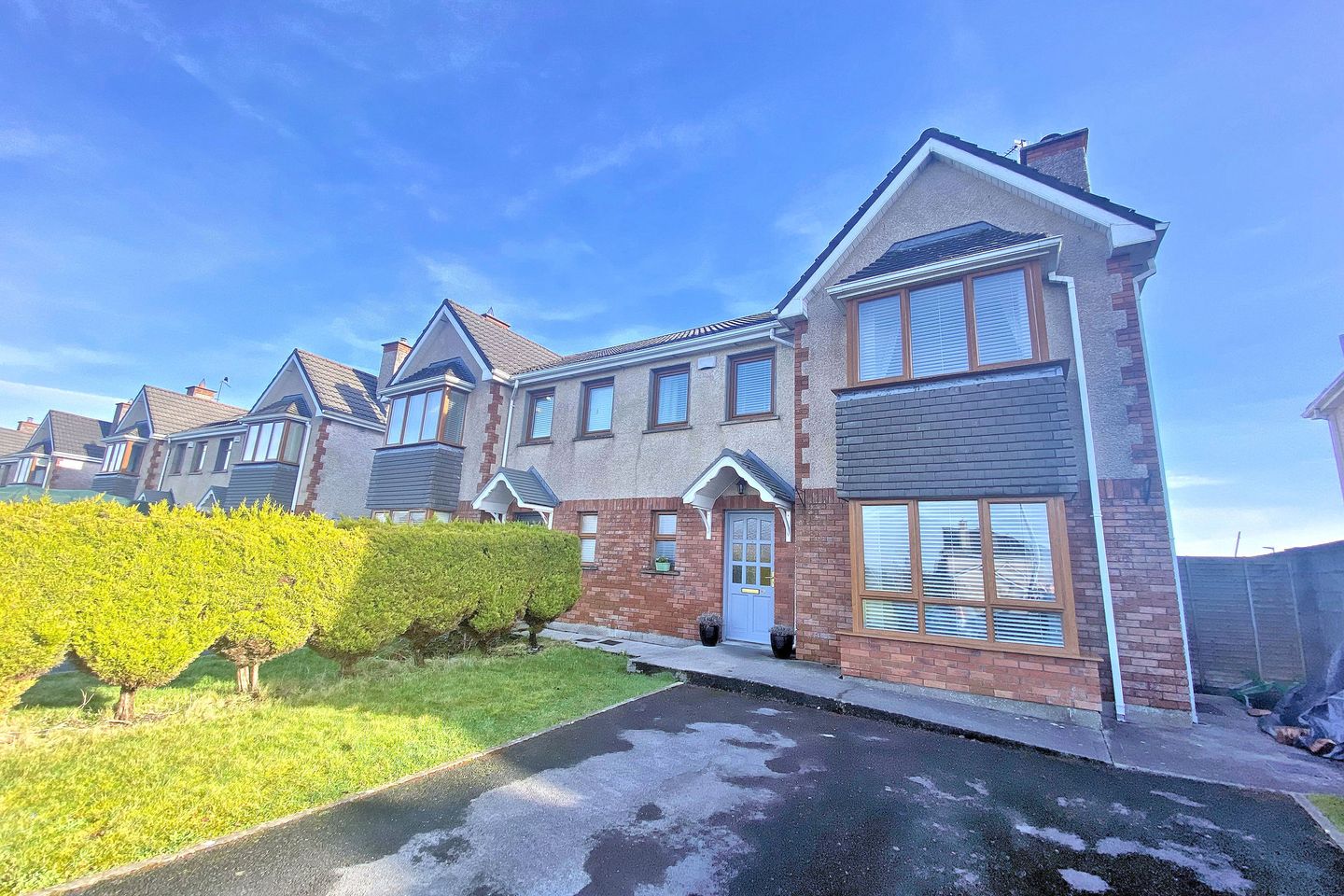 38 The Maples, Oakleigh Wood, Ennis, Co. Clare, V95WVN3 is for sale on