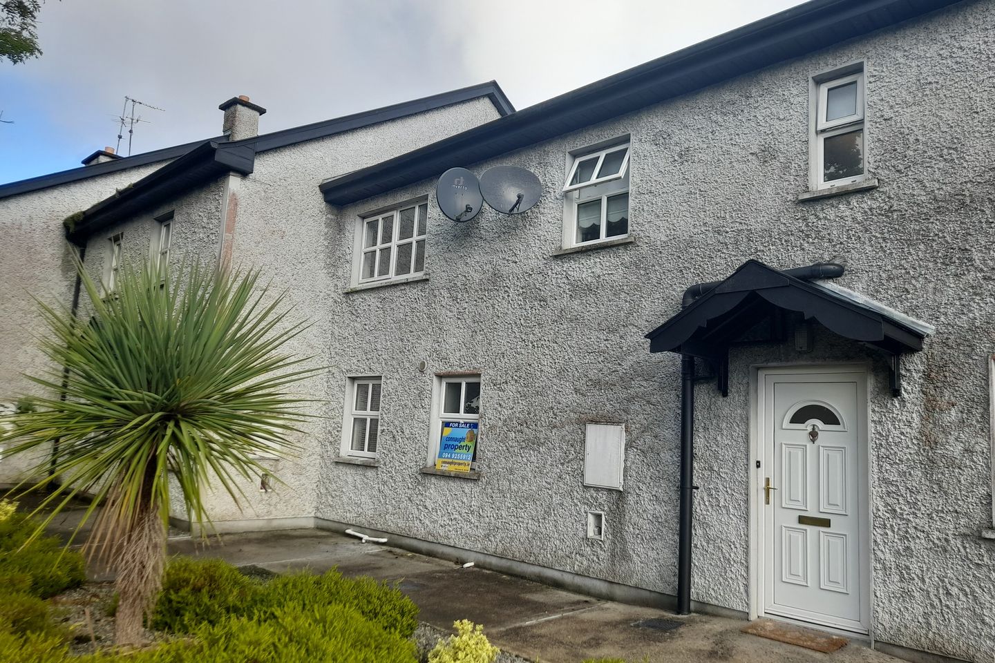 2 Burleigh Mews, Charlestown, Co. Mayo, F12AX64 is for sale on Daft.ie