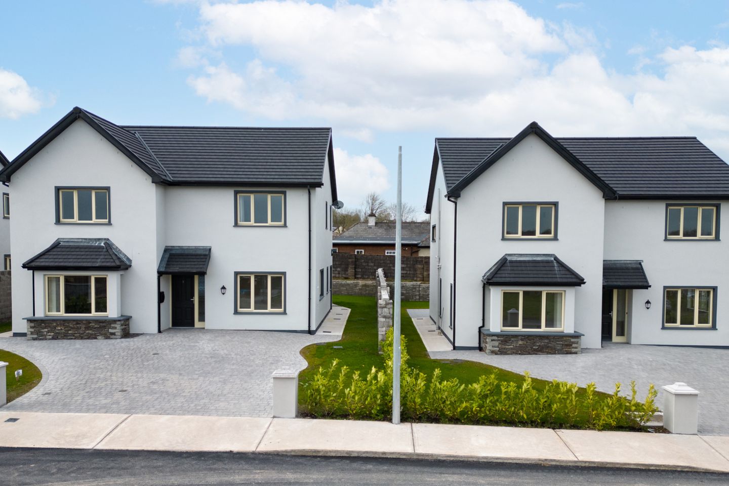 Cnoic Eoin, Cnoic Eoin, Cnoic Eoin, Coachford, Co. Cork is for sale on