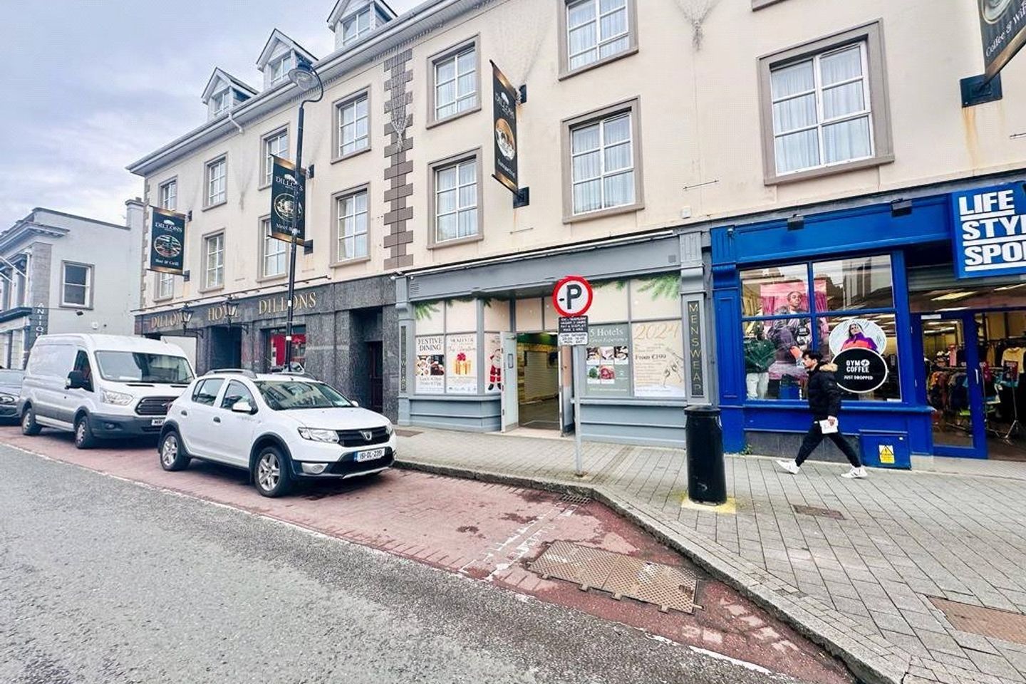 Commercial property for rent in Unit 2, Unit 2, 2943 Upper Main Street