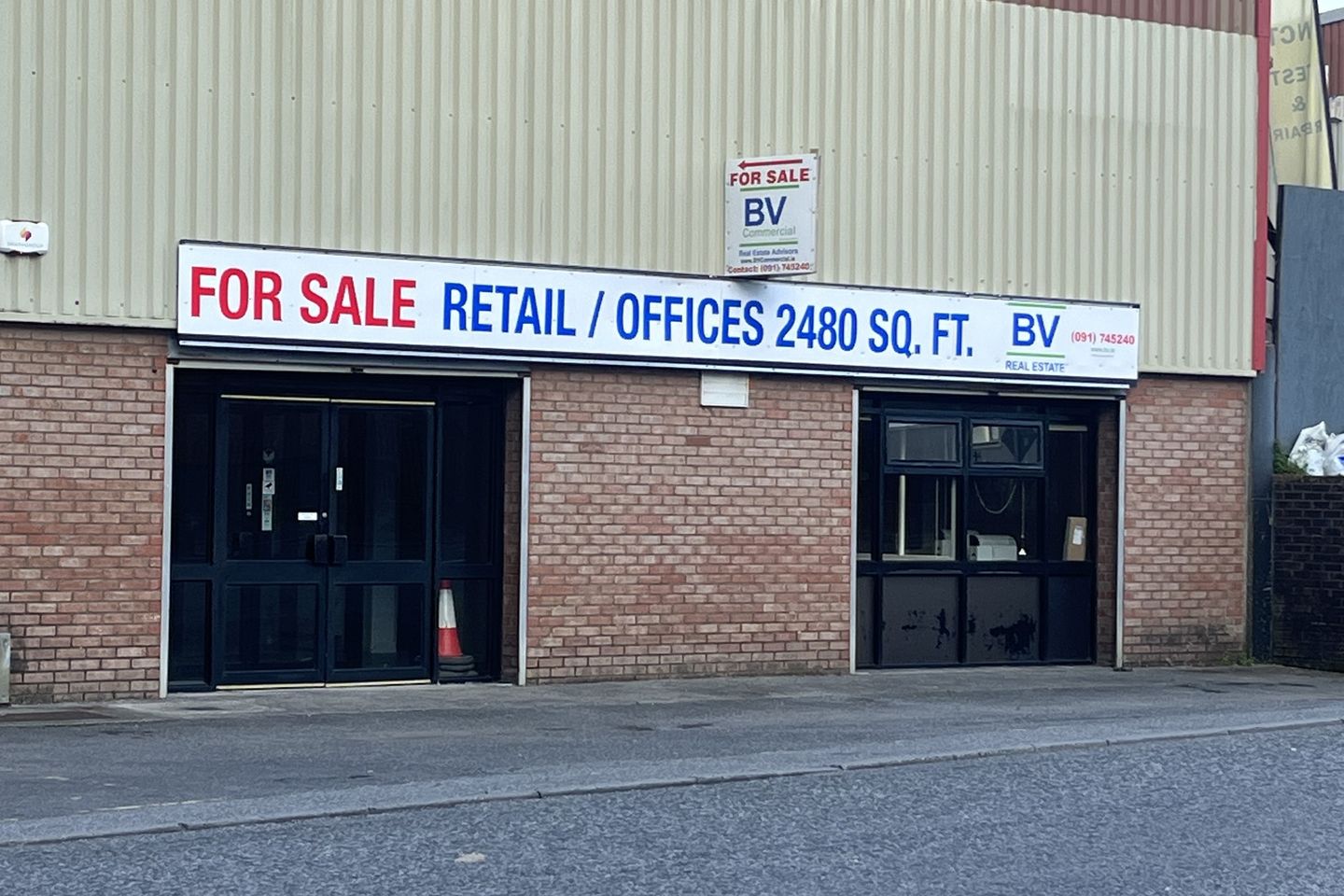 Commercial property for rent in 3&4 Liosban Ind. Est, Tuam Road, Co. Galway