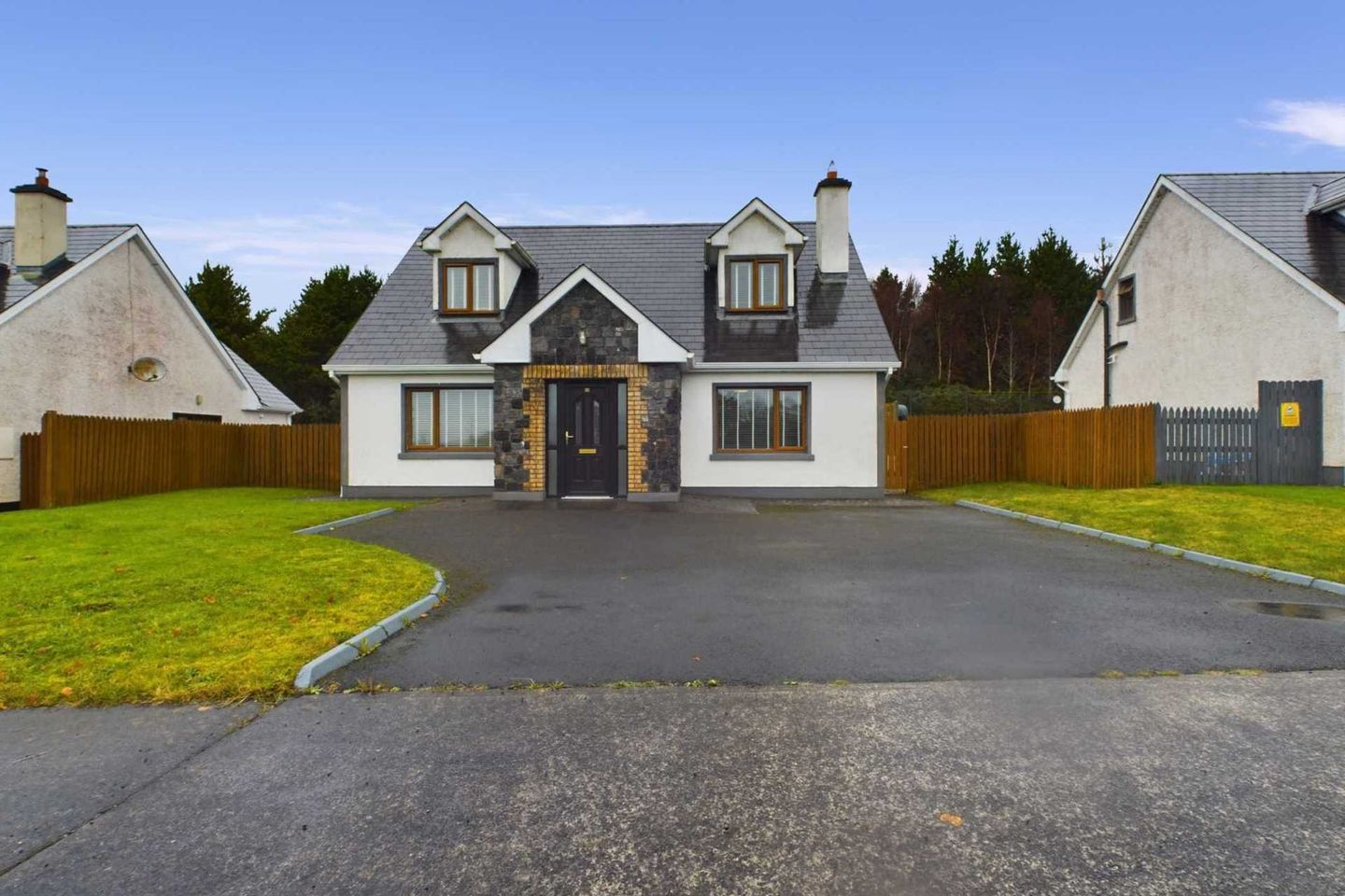 11 Hill View Ballinlough, Ballinlough, Co. F45X096 is for sale on Daft.ie