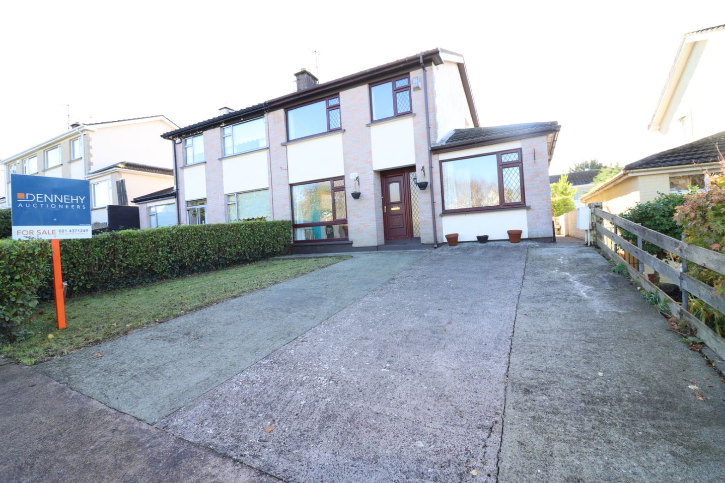 14 Seaview Avenue, Carrigaline, Co. Cork, P43AV62 is for sale on Daft.ie