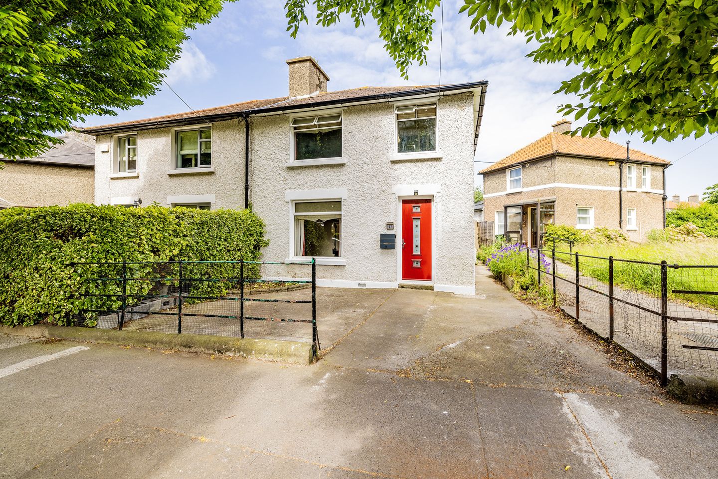 27 Fairview Avenue Upper, Marino, Dublin 3, D03V6P6 is for sale on Daft.ie