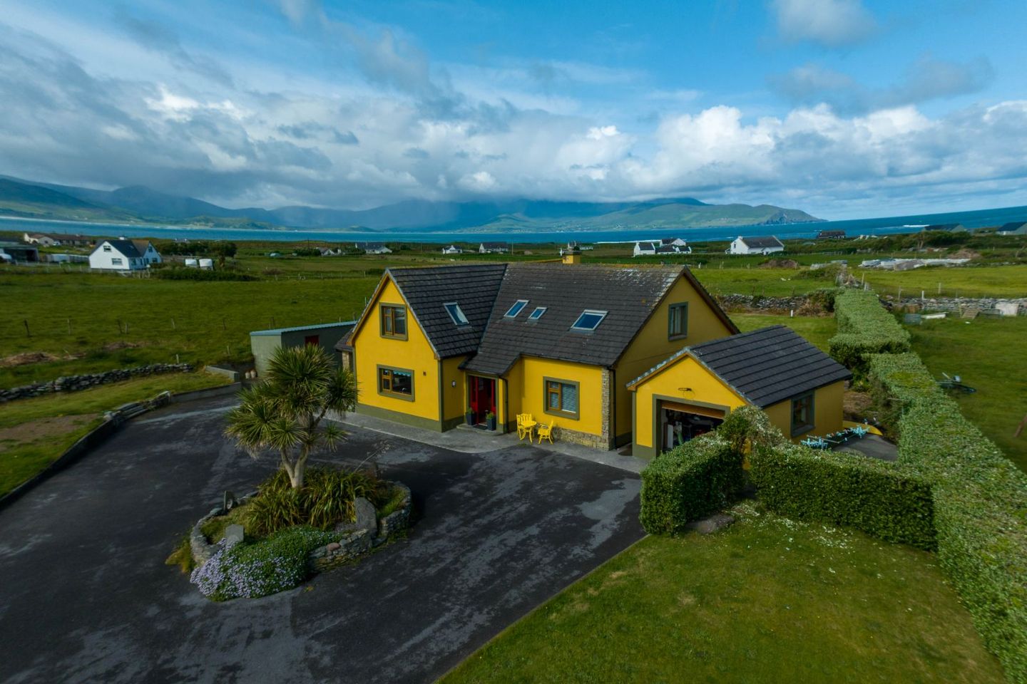 Candeehy, Castlegregory, Fahamore, Co. Kerry, V92H7X2