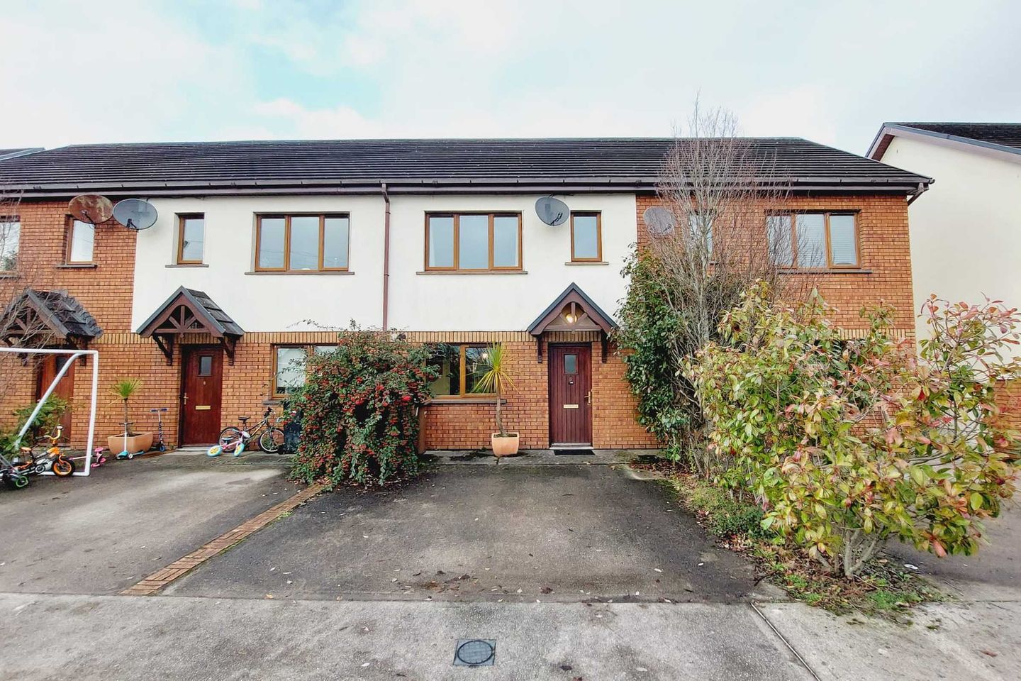 9 Maple Lane, Castlelake, Carrigtwohill, Co. Cork is for sale on Daft.ie