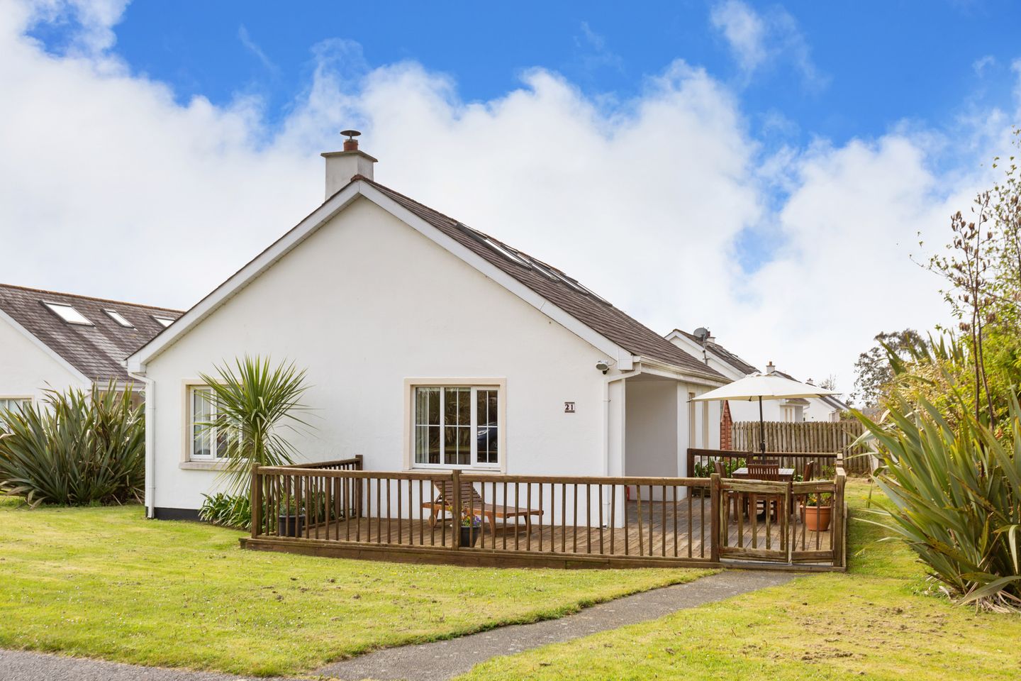 21 Brittas Bay Park, Brittas Bay, County Wicklow, A67DX71 is for sale