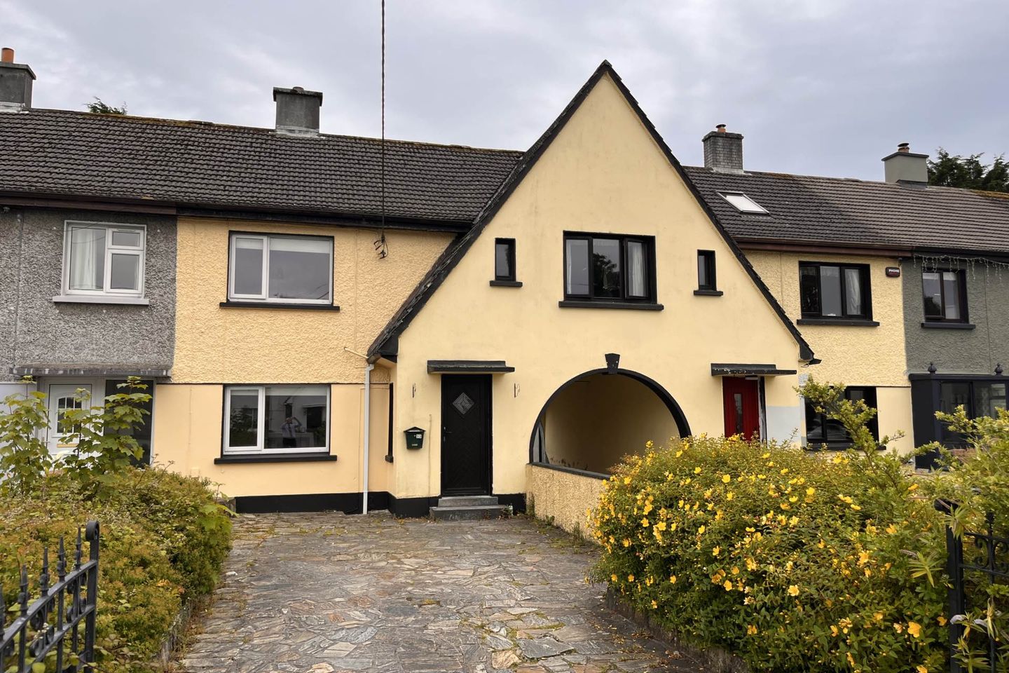 33 Pearse Avenue, Mervue, Galway, H91EV6Y