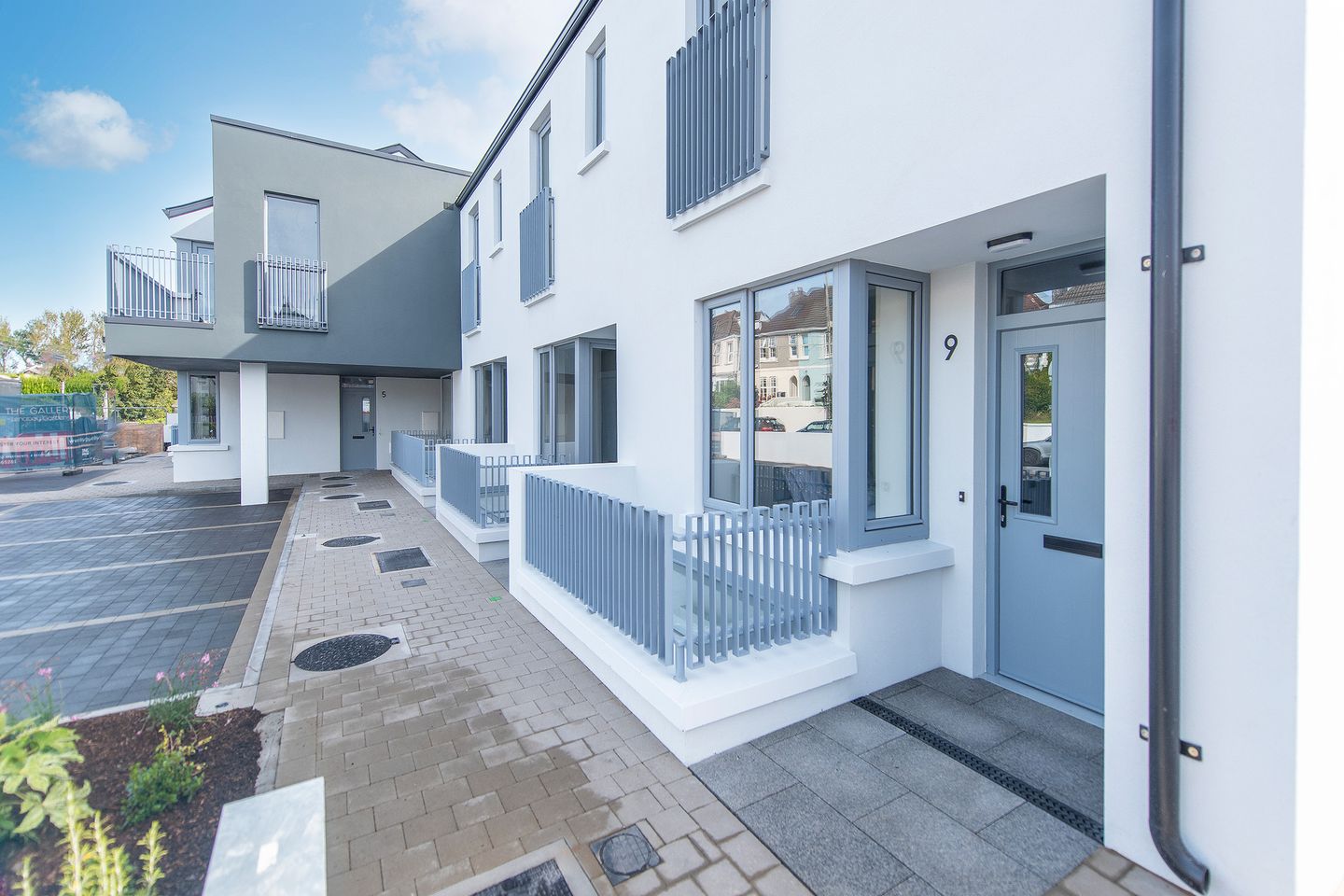 TOWNHOUSE, The Gallery, The Gallery, Lenaboy Gardens, Salthill, Co. Galway