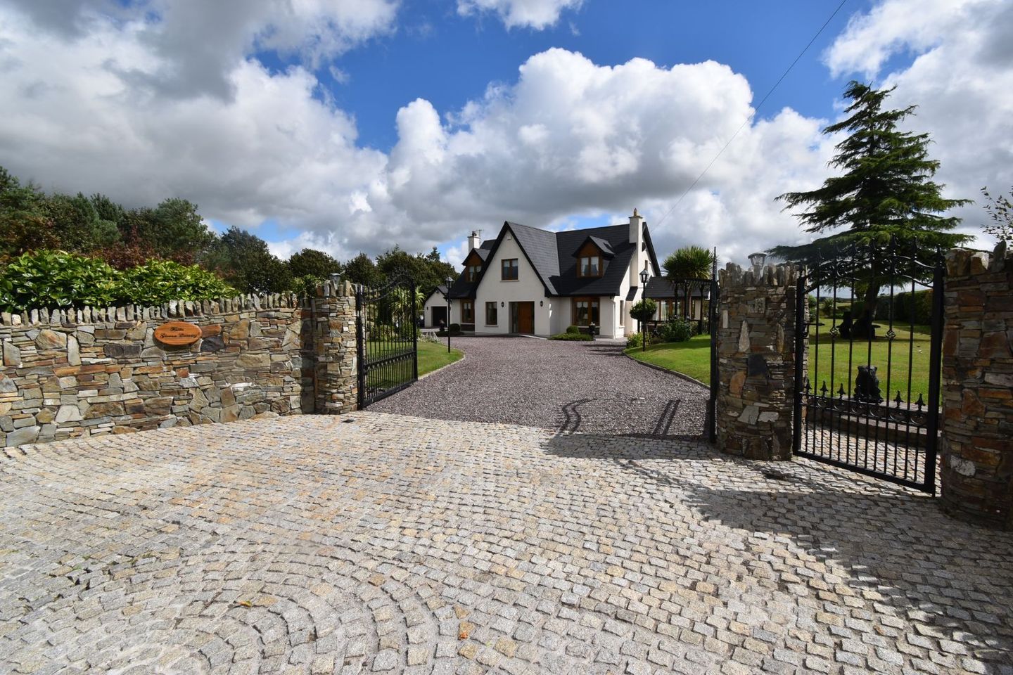 Glen Carrig, Ballybrack, Carrignavar, Co. Cork, T34AX23