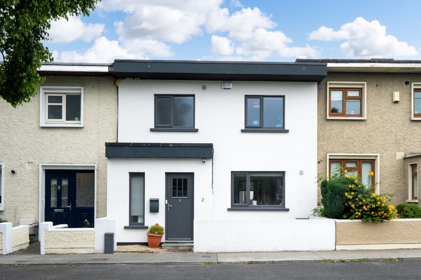 2 Pearse Brothers Park, Rathfarnham, Dublin 16, D16RR64