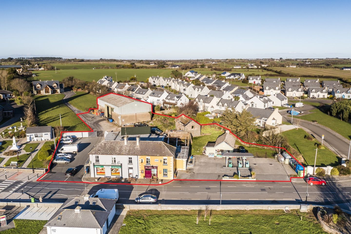 Commercial property for sale in Prominent Supermarket/Licenced Premises/Forecourt at Our Lady’s