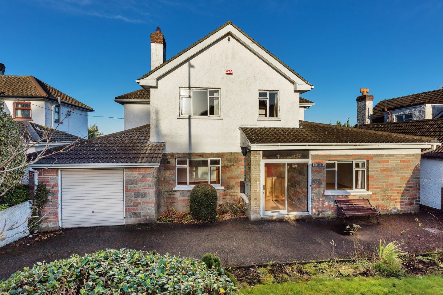 Sezimbra, Thormanby Road, Howth, Co. Dublin, D13Y638