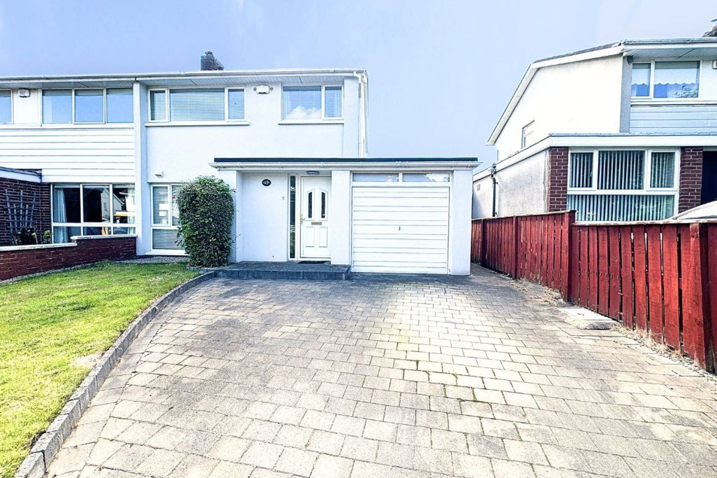 49 Cabinteely Avenue, Cabinteely, Cabinteely, Dublin 18, D18PE02 is for sale on Daft.ie