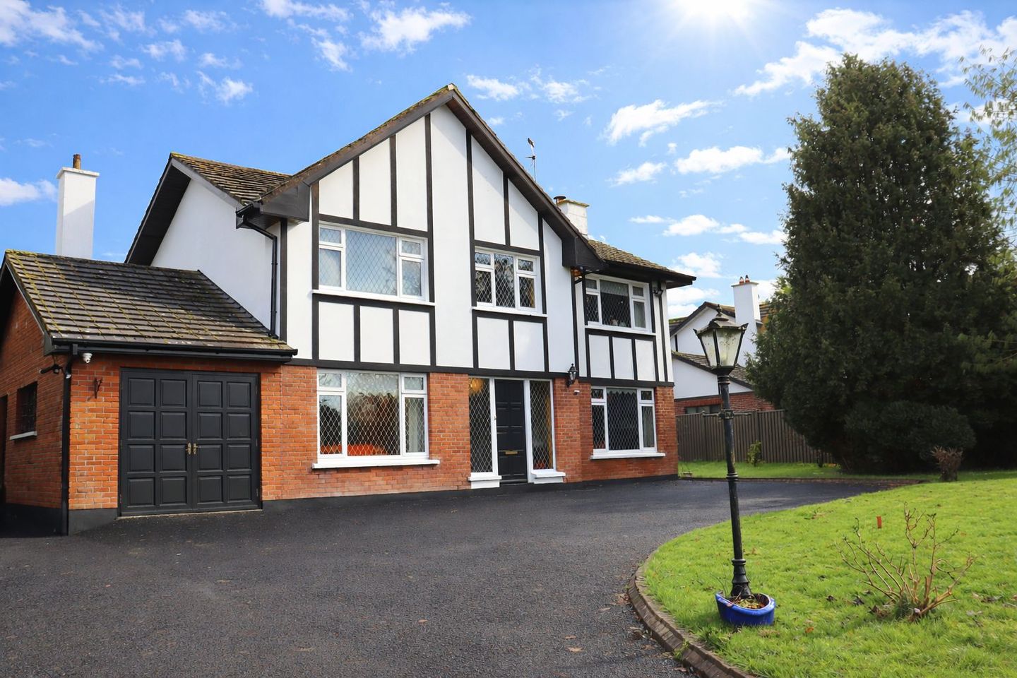 Rineroe, Adare, Co. Limerick, V94X62F