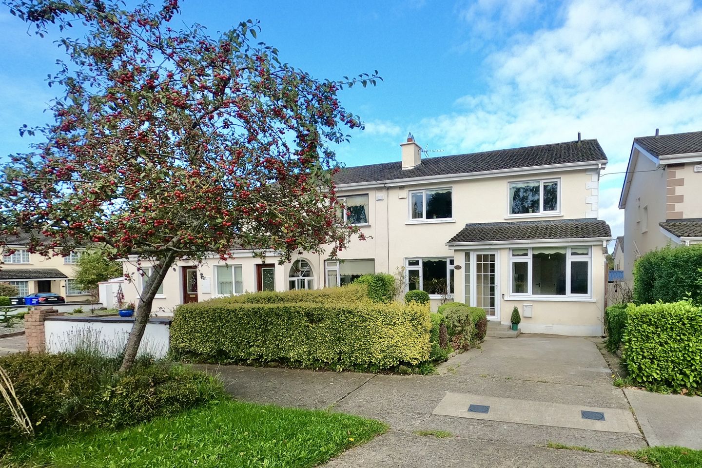 253 Ryevale Lawns, Leixlip, Co. Kildare is for sale on Daft.ie