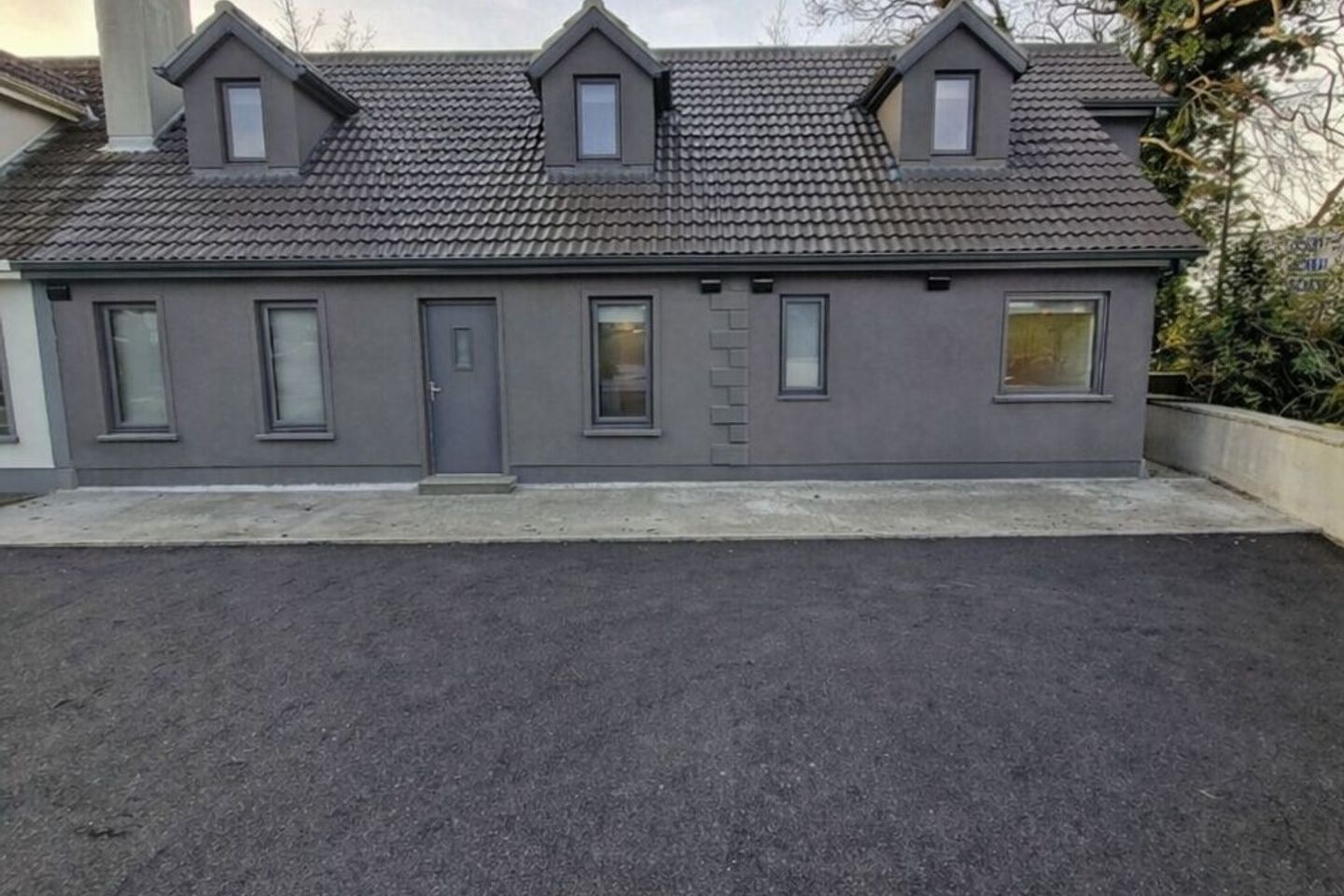 1b The Lodge, The Village, Wellpark, Galway, Wellpark, Co. Galway