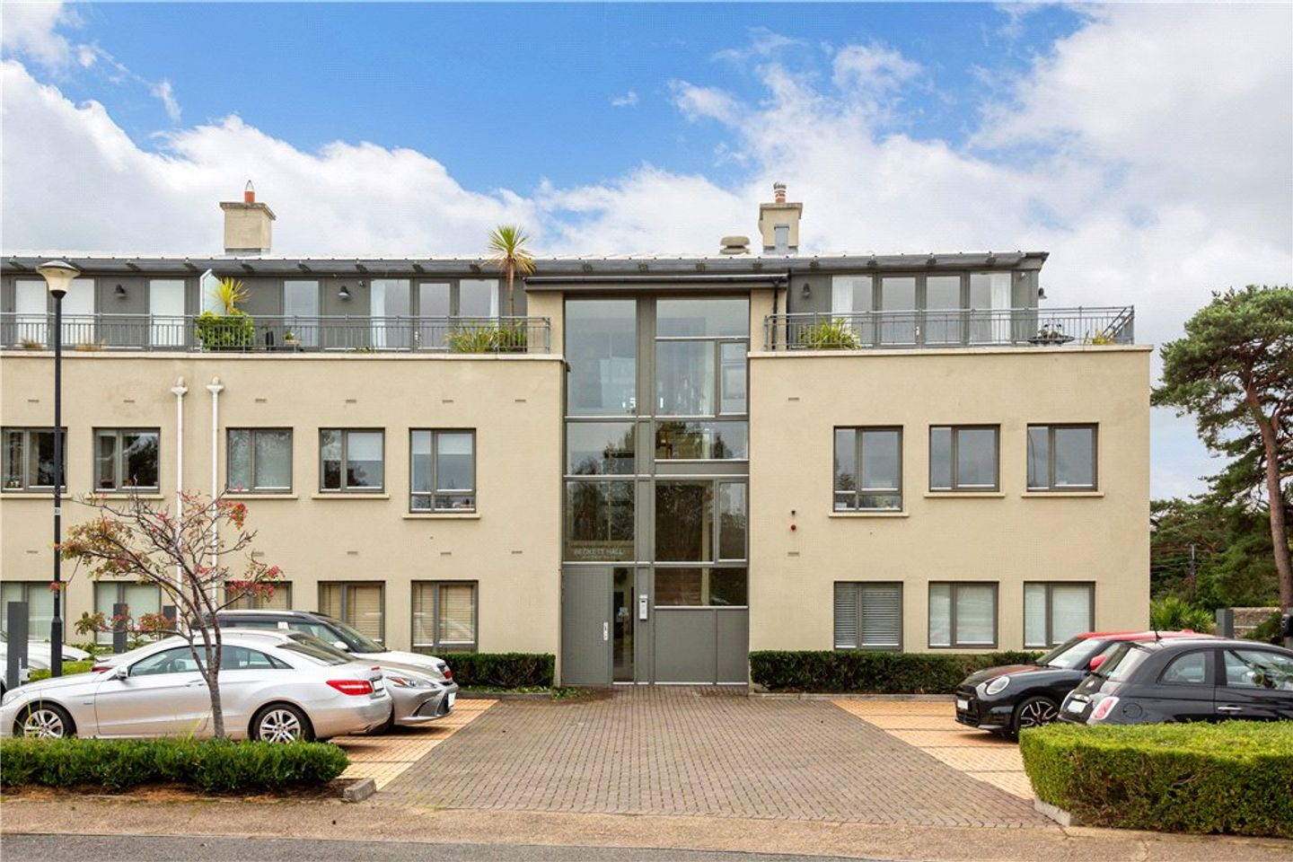 4 Beckett Hall, Carrickmines, Foxrock, Dublin 18, D18X594