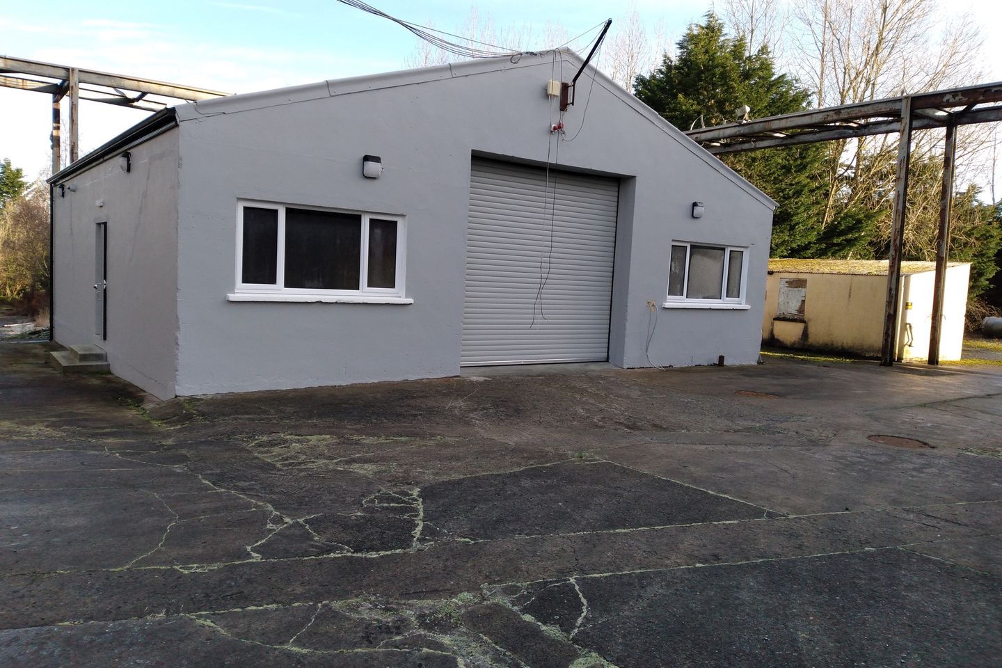 Commercial property for rent in Poolboy, Ballinasloe, Co. Galway