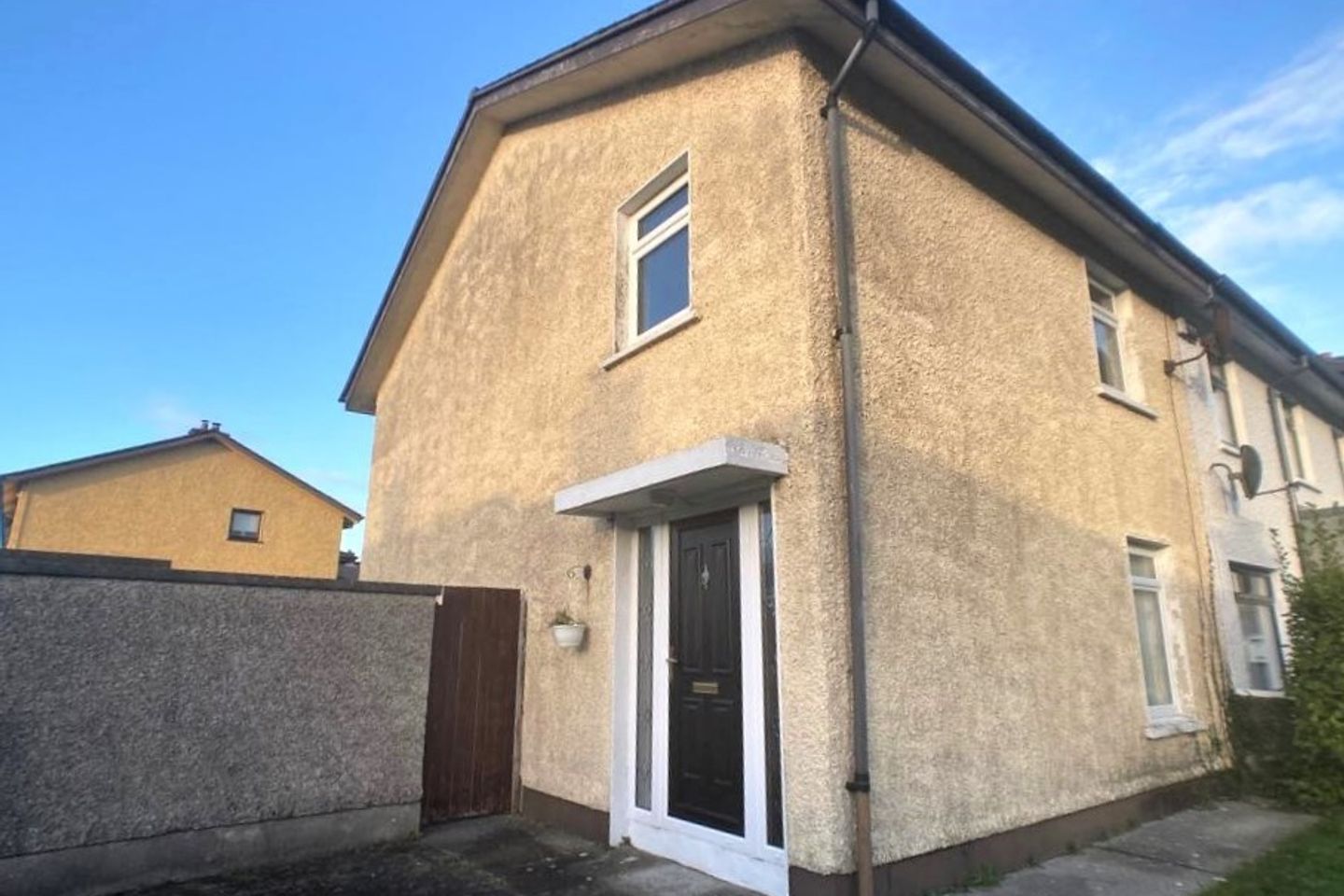 16 Monivea Park, Ballybane, Ballybane, Co. Galway, H91K5DV