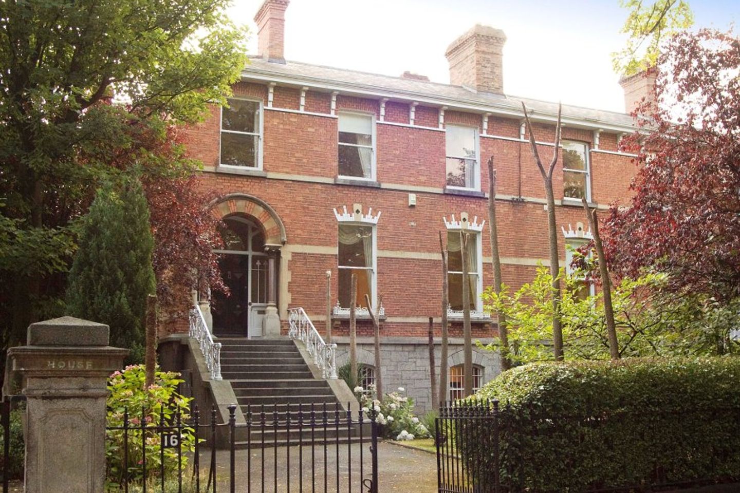 16 Clyde Road, Ballsbridge, Co. Dublin