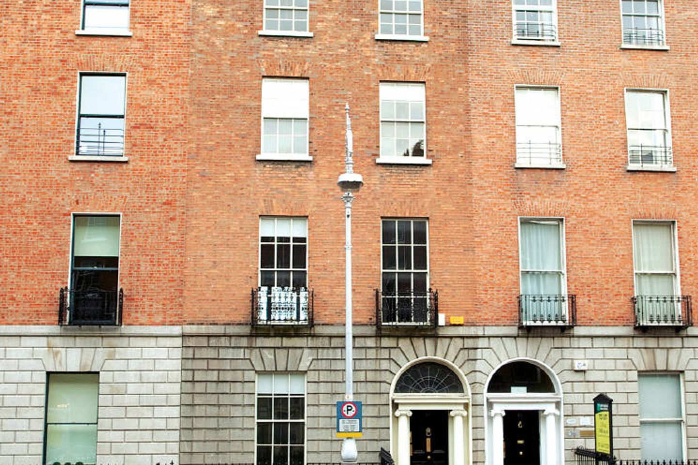34 Fitzwilliam Place & 34 Leeson Close, Dublin 2