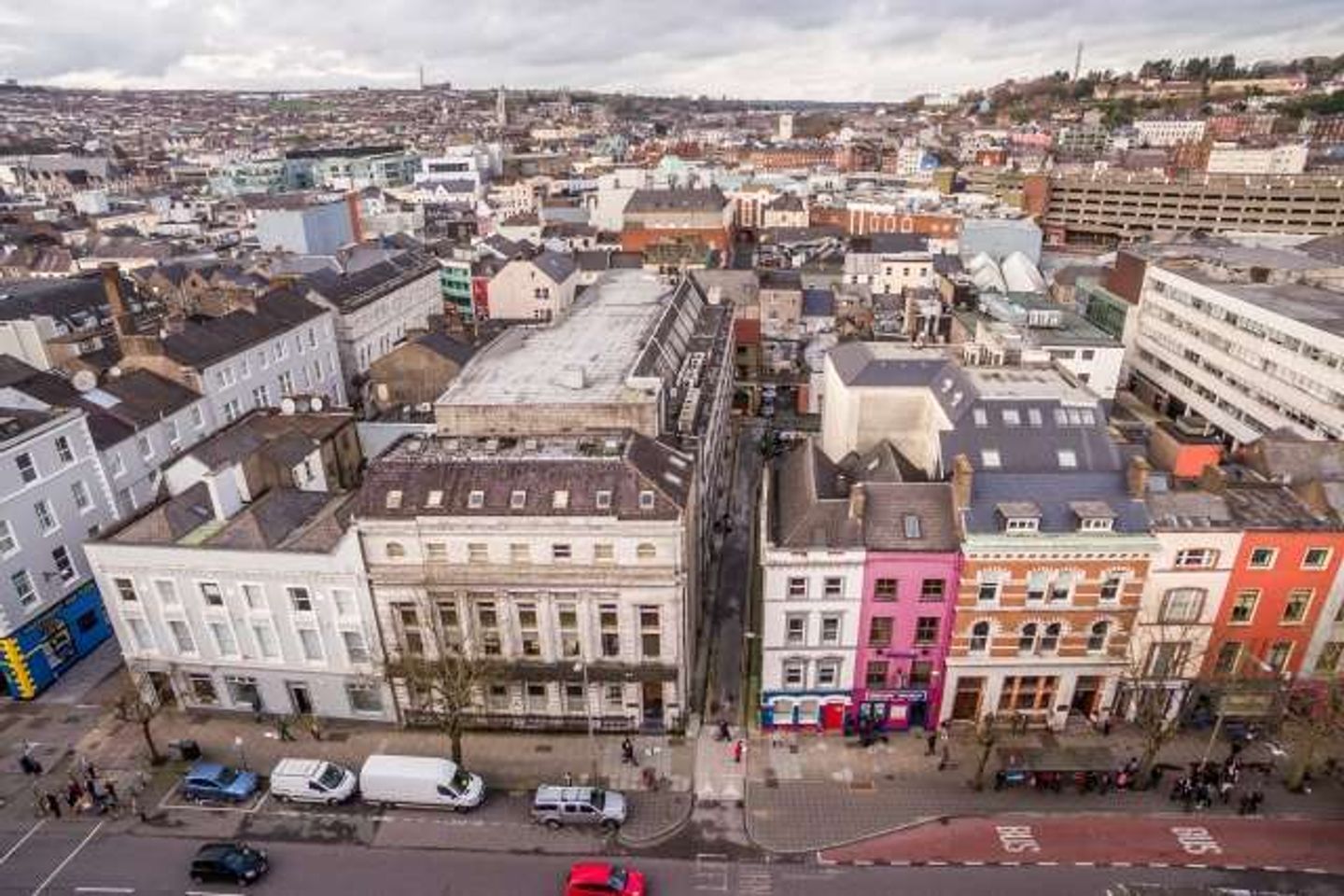 Commercial property for rent in Hibernian House, 80A South Mall, Cork