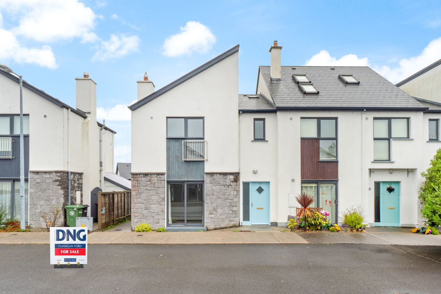 100 Dorrins Strand, Strandhill, Co. Sligo, F91W7P1 is for sale on Daft.ie
