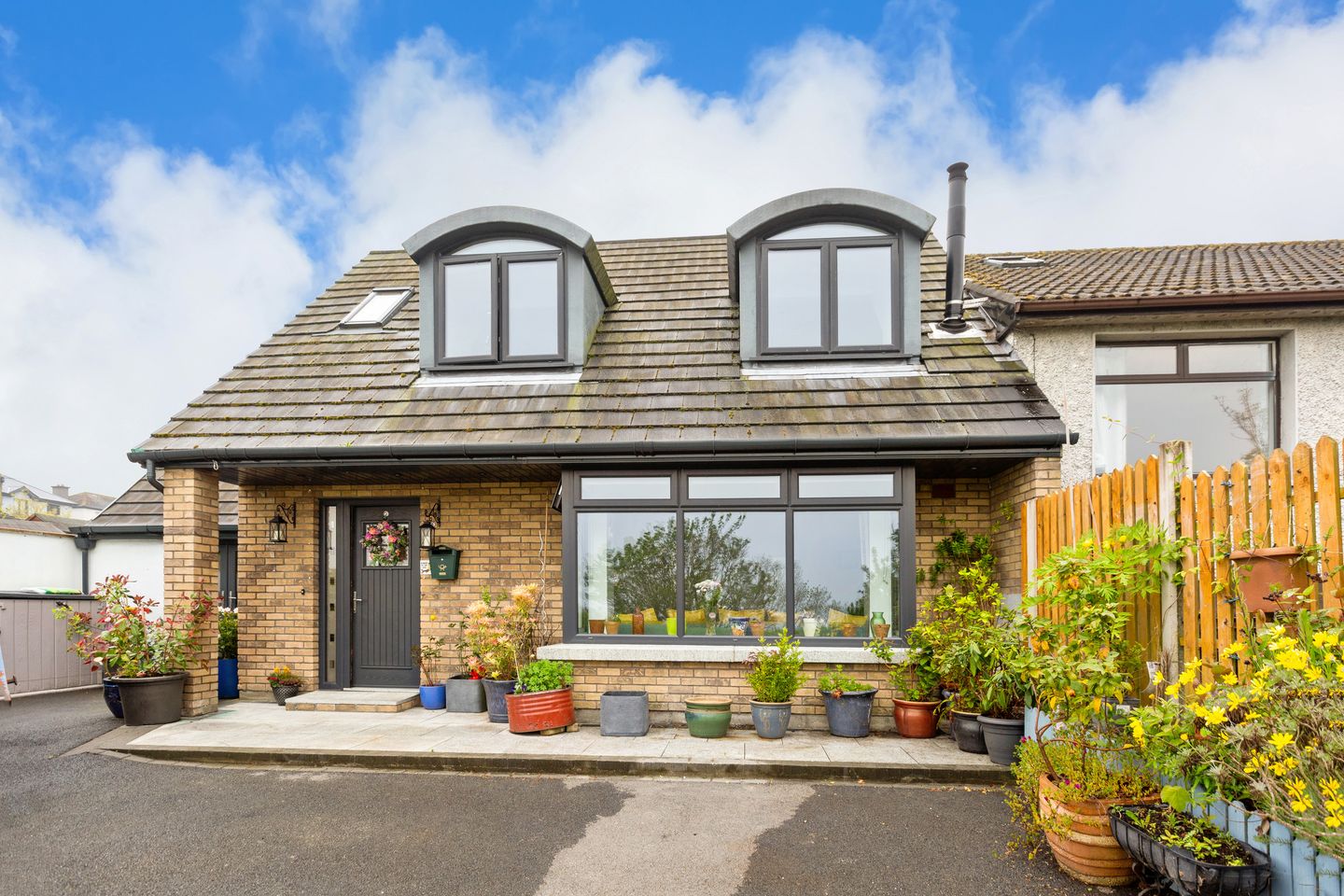 31B O'Neill's Park, Newtownmountkennedy, Co. Wicklow, A63C9K6 is for